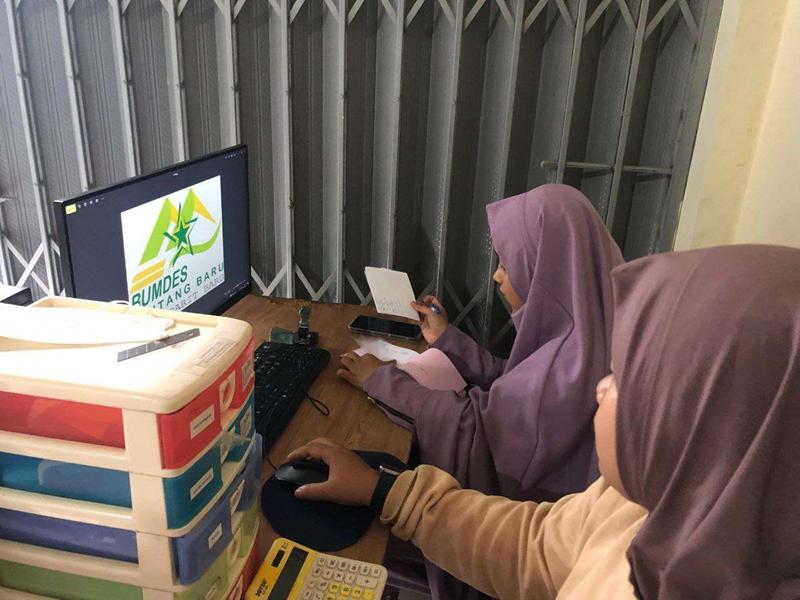 Usaha Internet, BUMDes Parit Baru Raup Miliaran Rupiah